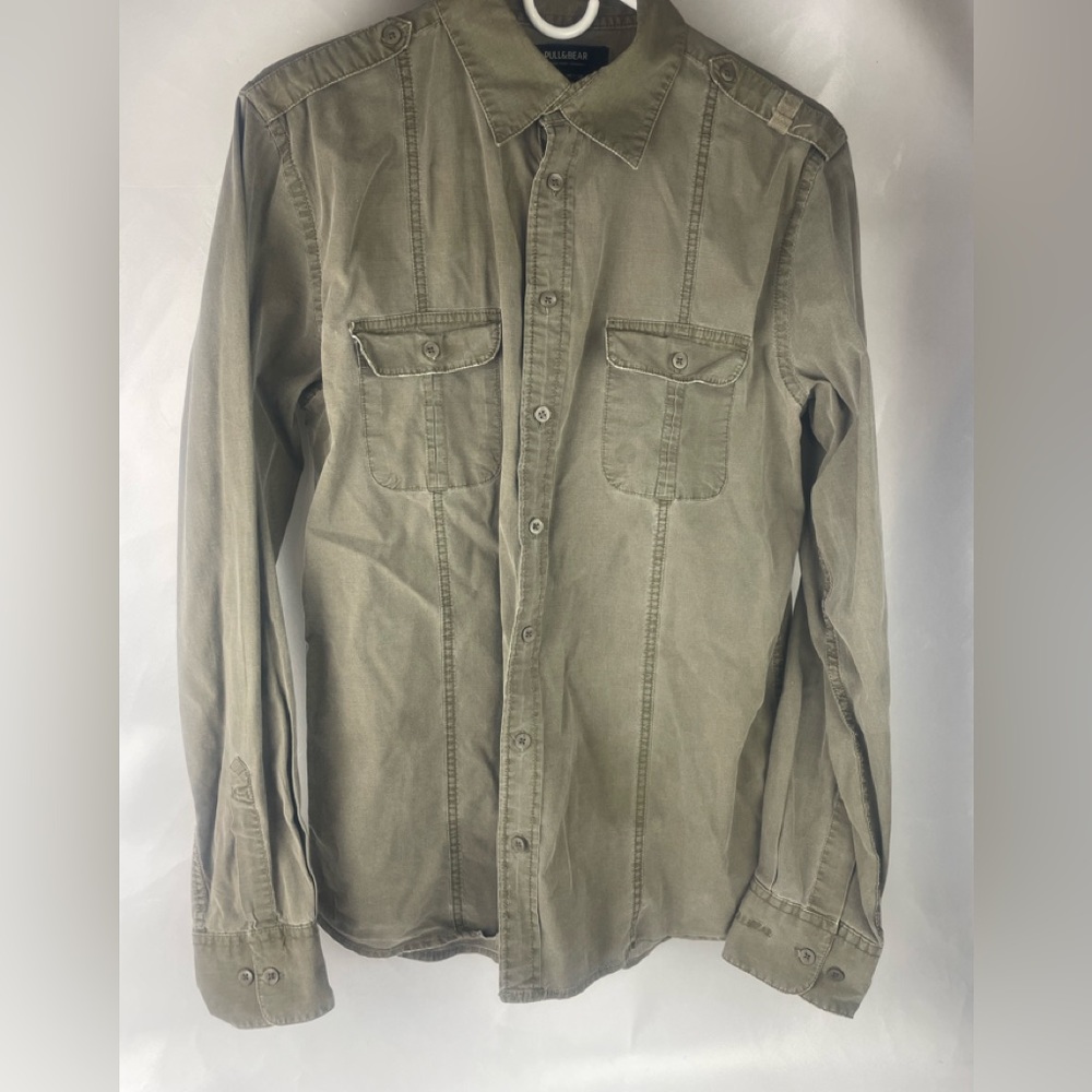 Pull & Bear - Men’s Button Down Shirt - M